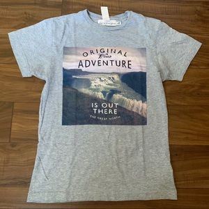 H&M graphic tee t-shirt sz Xs